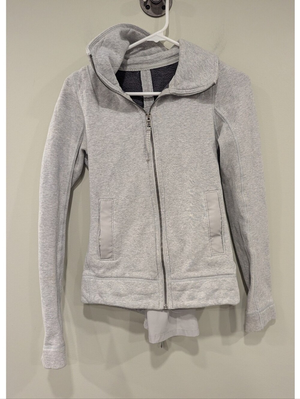 Lululemon En Route Full Zip Jacket In Heathered Grey Size 4